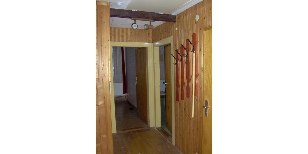 Einfamilienhaus Hann. Münden - 10 Zimmer, 150 m&sup2;, 150.000&euro; | Angebot:24417204