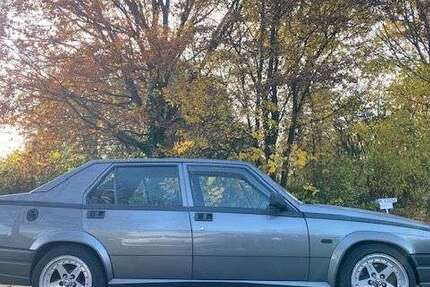 Alfa Romeo 75 89.000 km 16.980 &euro; Göttingen 37081