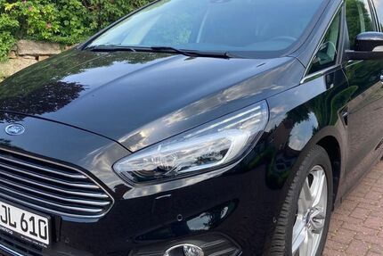 Ford S-Max 93.000 km 14.990 &euro; Gleichen 37130