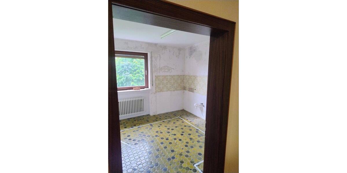 Bungalow Bad Sooden-Allendorf Allendorf - 6 Zimmer, 200 m&sup2;, 275.000&euro; | Angebot:26805701