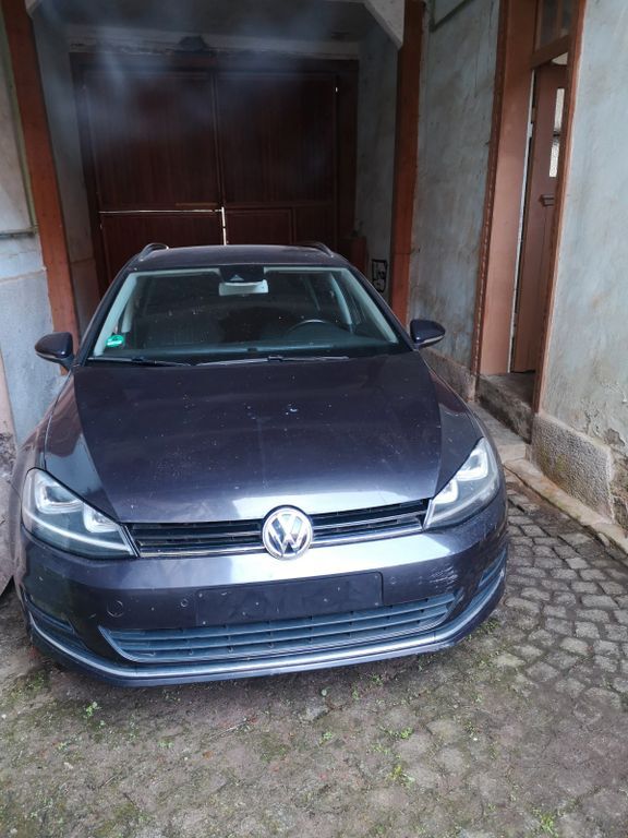 VW Golf 168.428 km 6.499 € Leinefelde-Worbis 37327