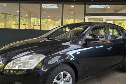Kia ceed / Ceed 215.344 km 2.950 € Göttingen 37081