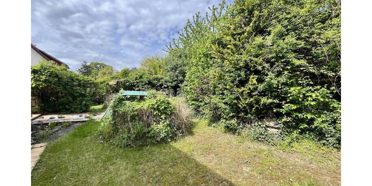 Einfamilienhaus Northeim - 7 Zimmer, 175 m&sup2;, 275.000&euro; | Angebot:26696909