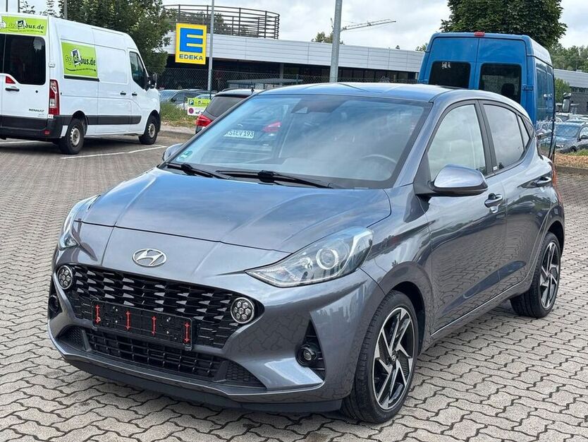 i10