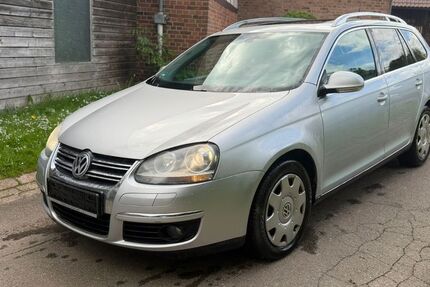 VW Golf 232.000 km 2.950 &euro; Göttingen 37081