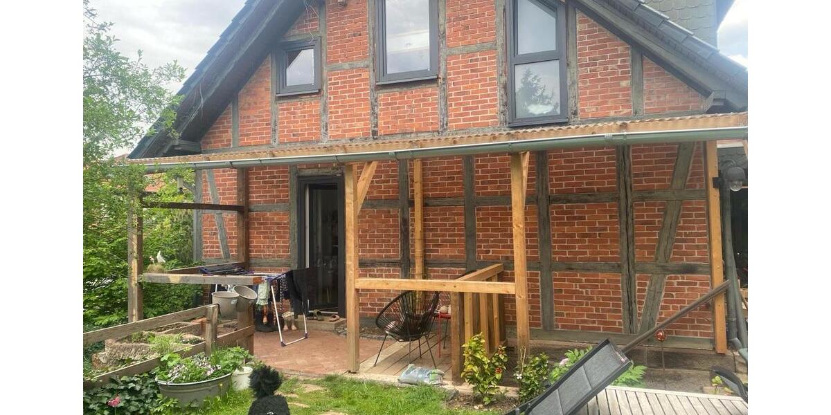 Einfamilienhaus Hardegsen - 7 Zimmer, 177 m&sup2;, 420.000&euro; | Angebot:27216258