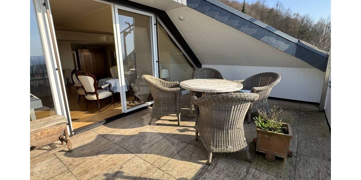 Etagenwohnung Göttingen Nordstadt - 3 Zimmer, 130 m&sup2;, 580.000&euro; | Angebot:26187983