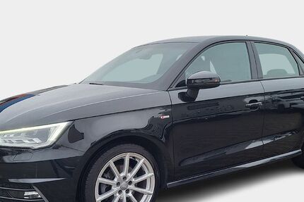 Audi A1 89.338 km 15.990 € Göttingen 37077