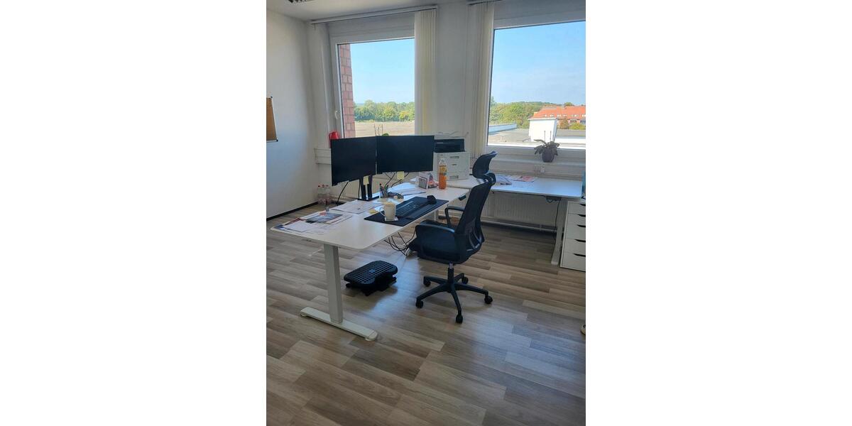 Büroräume in Göttingen . Keine Kaution und inklusive 3 Parkplätze zimmer