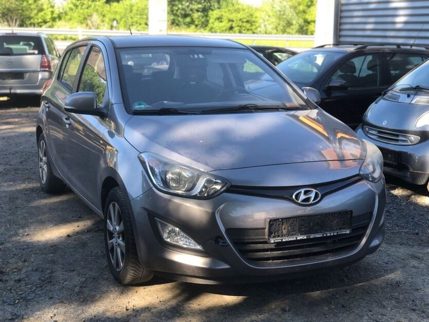 Hyundai i20 173.000 km 1.650 € Rhumspringe 37434
