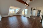 Dachgeschoßwohnung Göttingen Oststadt - 2.5 Zimmer, 74 m&sup2;, 1.140&euro; | Angebot:26357086