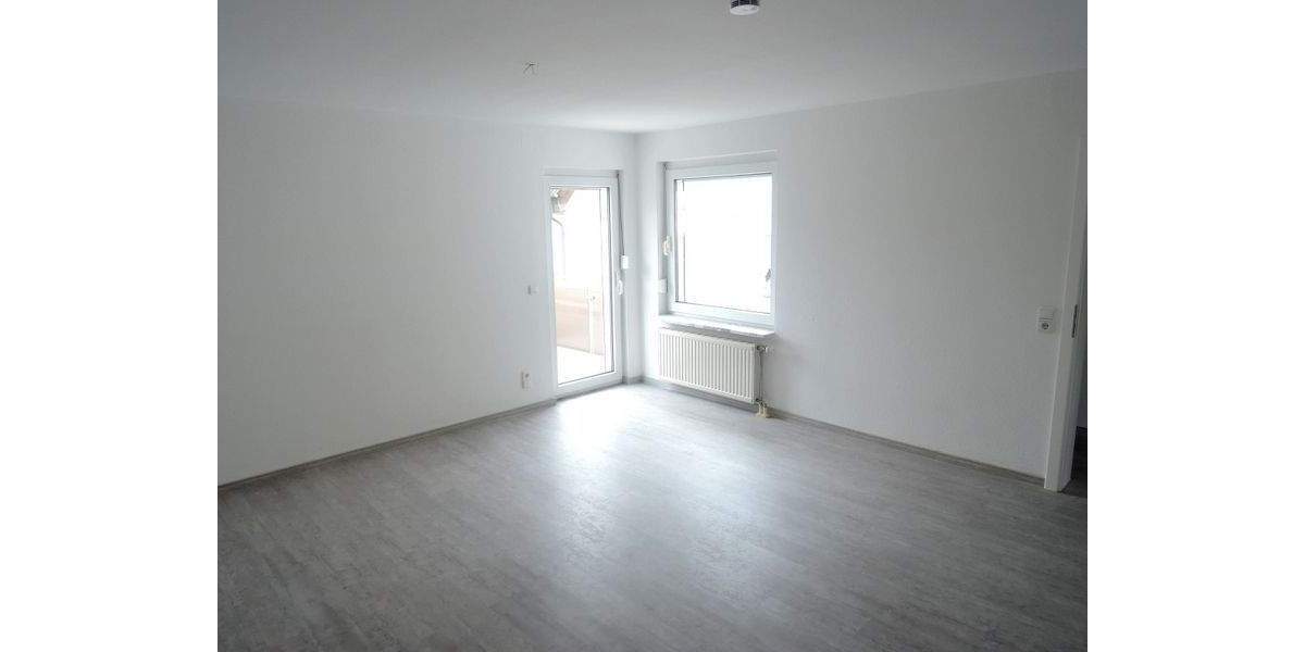 Etagenwohnung Northeim - 3 Zimmer, 108 m&sup2;, 850&euro; | Angebot:25749053