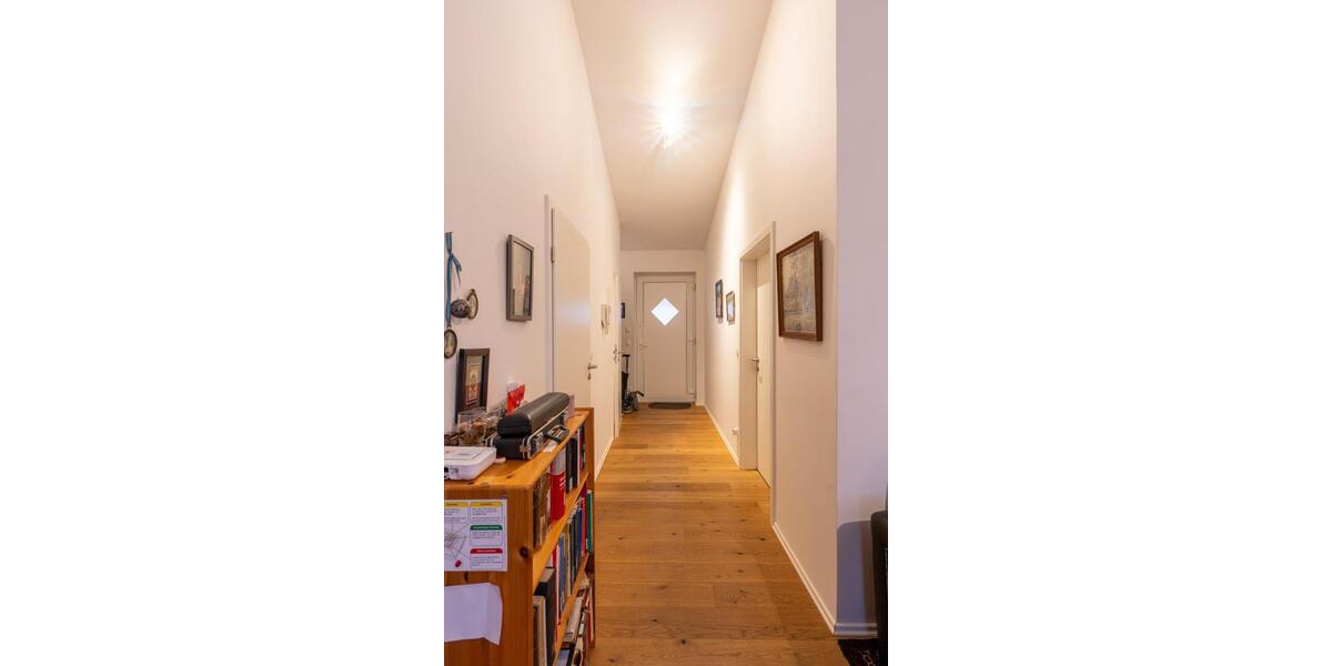 Dachgeschoßwohnung Göttingen Oststadt - 3 Zimmer, 65 m&sup2;, 289.000&euro; | Angebot:25058034