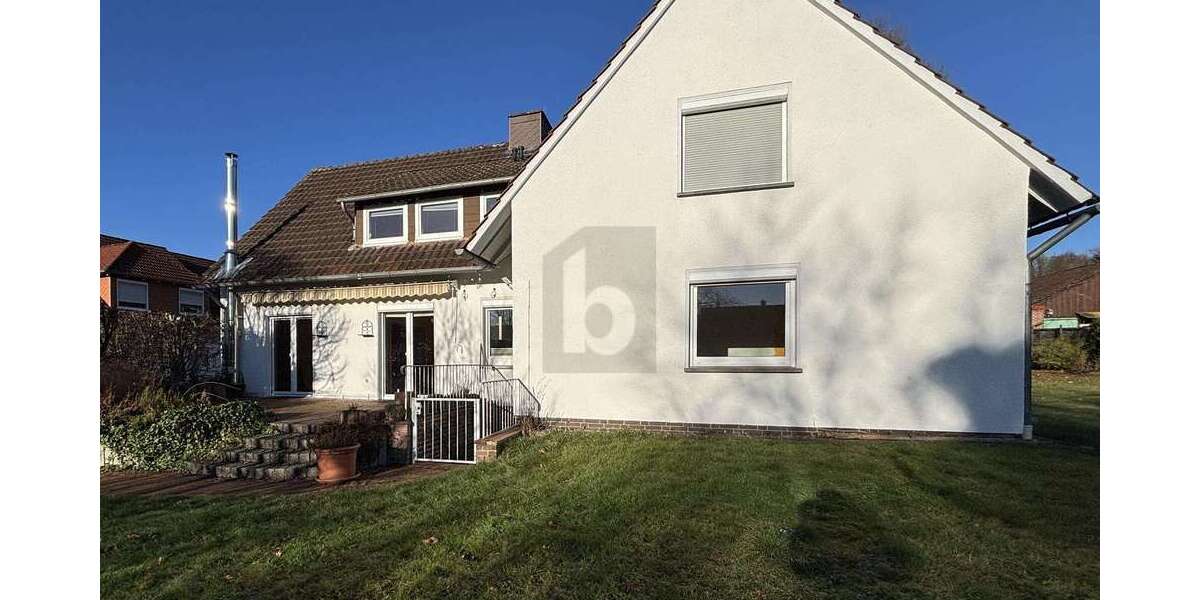Einfamilienhaus Uslar - 8 Zimmer, 175 m&sup2;, 315.000&euro; | Angebot:25823996