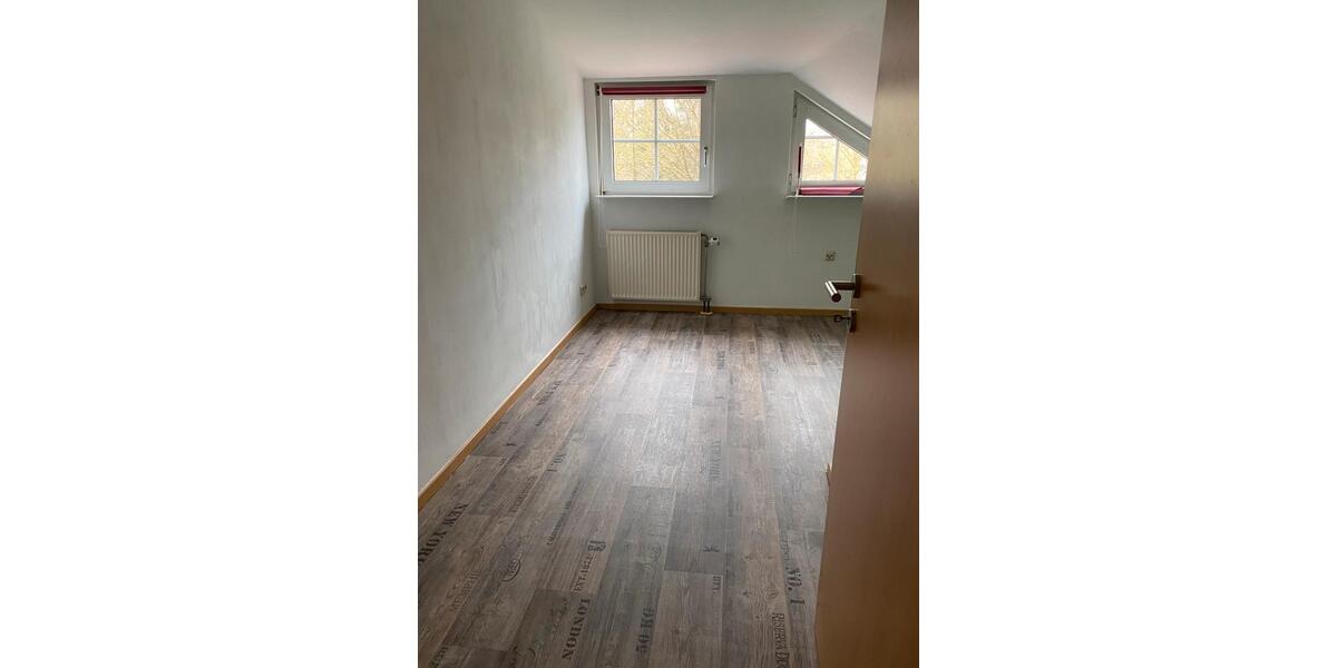 Etagenwohnung Duderstadt - 3 Zimmer, 80 m&sup2;, 600&euro; | Angebot:25291878