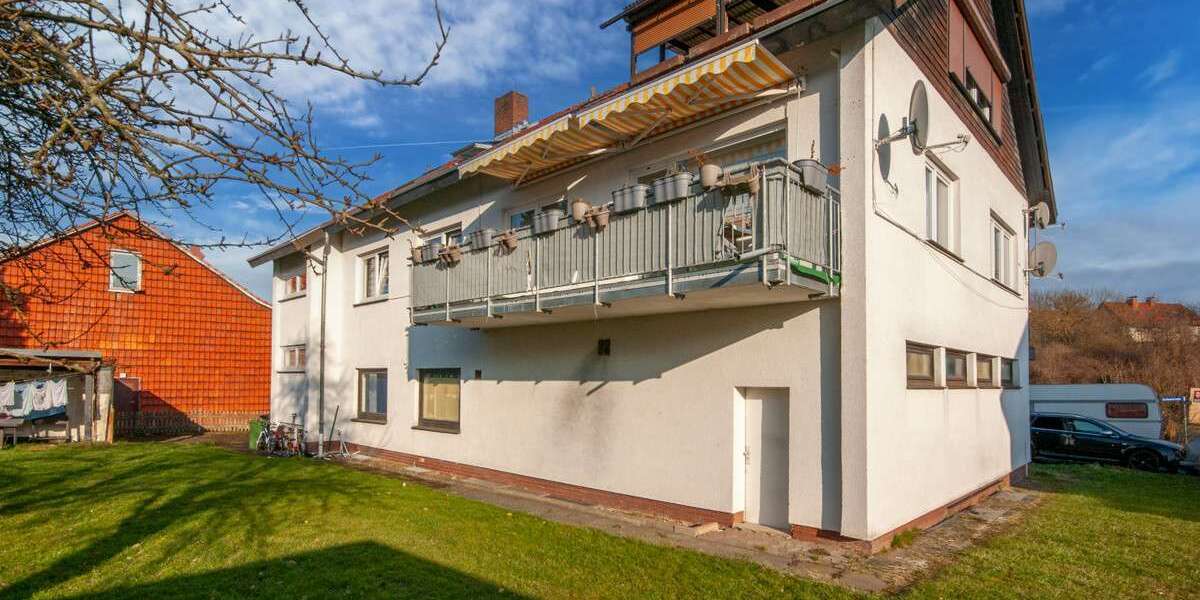 Haus zum Kaufen in Waake 380.000 € 247 m² 10 zimmer