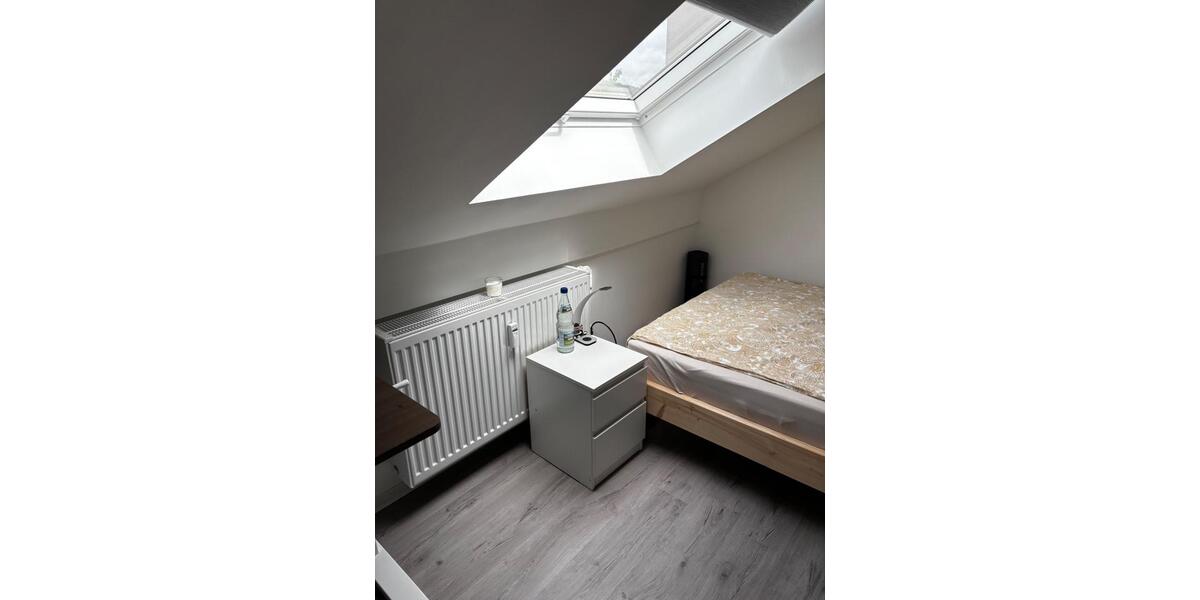 Dachgeschoßwohnung Hann. Münden - 1 Zimmer, 20 m&sup2;, 350&euro; | Angebot:26406968