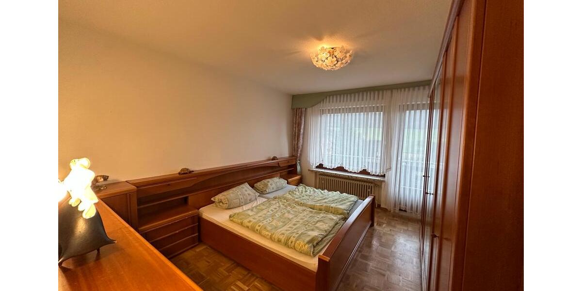 Einfamilienhaus Moringen - 7.5 Zimmer, 250 m&sup2;, 249.000&euro; | Angebot:26995778
