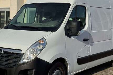 Opel Movano 122.533 km 8.990 &euro; Göttingen 37077