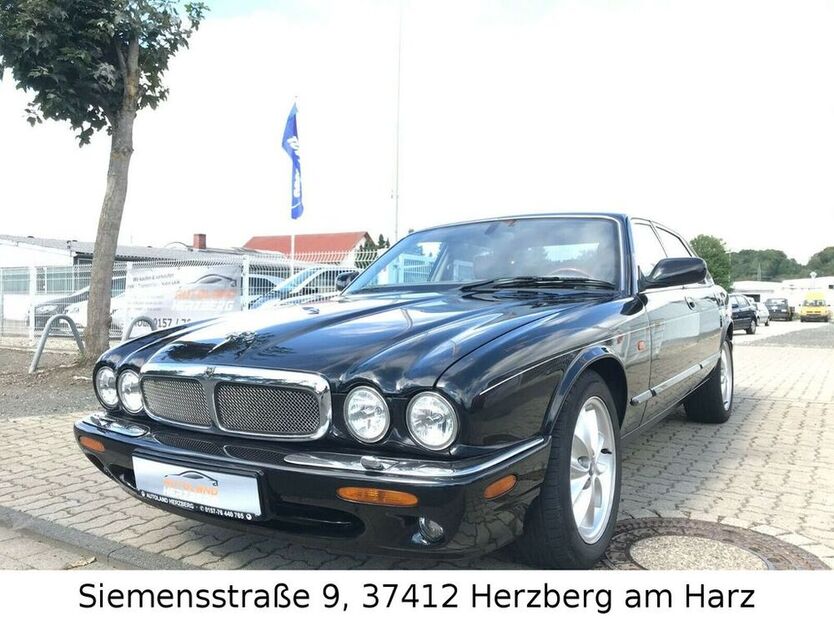 XJ