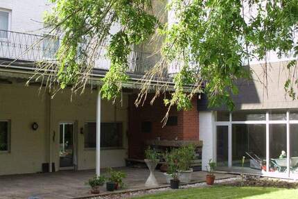 Haus Scheden - 1 Zimmer, 299.900&euro; | Angebot:25667440