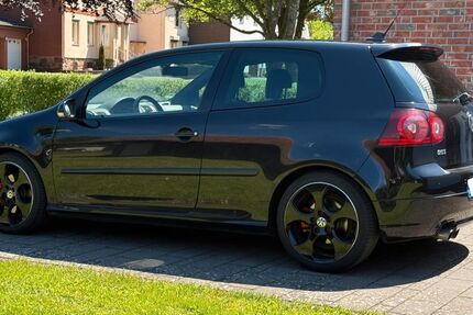 VW Golf 298.000 km 5.800 &euro; Uslar 37170