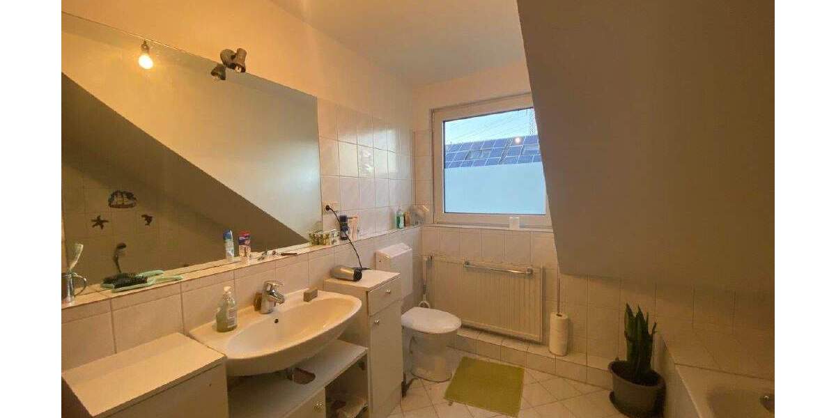 Reihenmittelhaus Göttingen Grone - 4 Zimmer, 105 m&sup2;, 369.000&euro; | Angebot:25210020