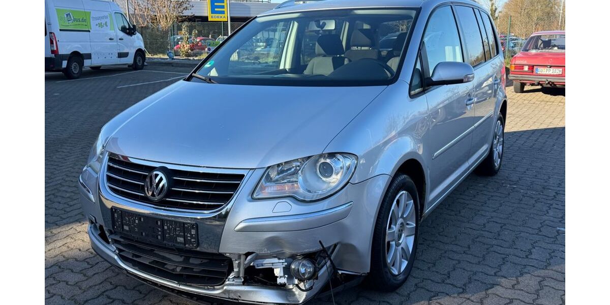 VW Touran 213.053 km 2.500 € Göttingen 37081