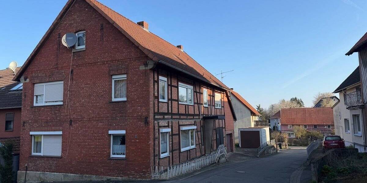 Mehrfamilienhaus, Wohnhaus Kalefeld Willershausen - 8 Zimmer, 189 m&sup2;, 58.000&euro; | Angebot:26187964