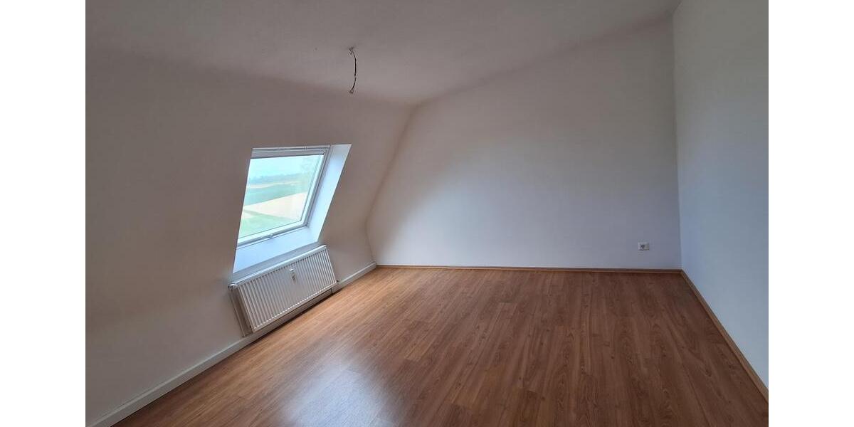 Dachgeschoßwohnung Northeim - 3 Zimmer, 59 m&sup2;, 430&euro; | Angebot:26426424