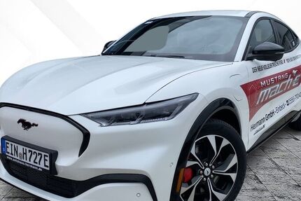 Ford Mustang Mach-E 22.000 km 38.490 € Einbeck 37574