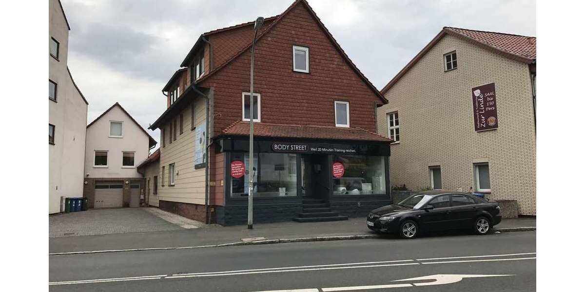 Wohnung zum Mieten in Göttingen 1.030 € 133 m² 5 zimmer