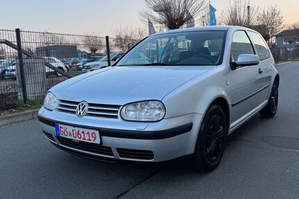 VW Golf 164.000 km 2.990 &euro; Hann. Münden 34346