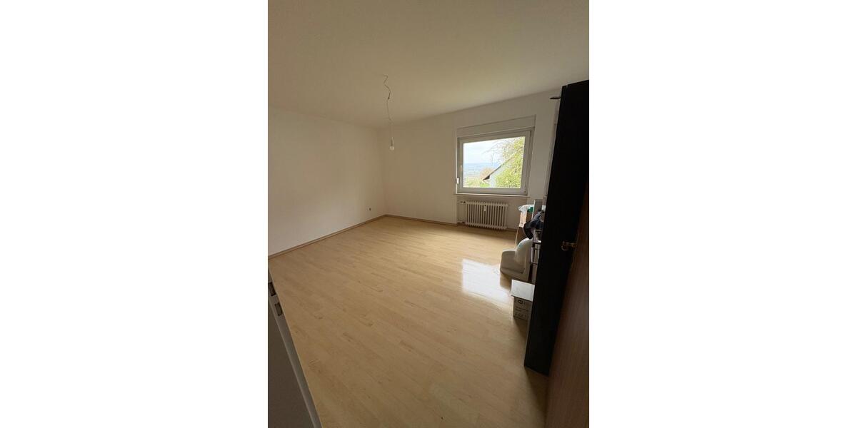 Etagenwohnung Göttingen Elliehausen / Esebeck - 3 Zimmer, 93 m&sup2;, 850&euro; | Angebot:26440245