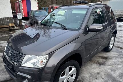 Suzuki Grand Vitara 63.000 km 9.600 &euro; Göttingen 37081