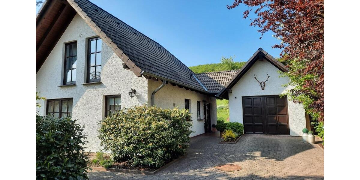 Einfamilienhaus Heilbad Heiligenstadt - 8 Zimmer, 230 m&sup2;, 368.000&euro; | Angebot:27214206