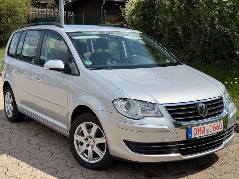 VW Touran 152.000 km 6.499 € Osterode 37520