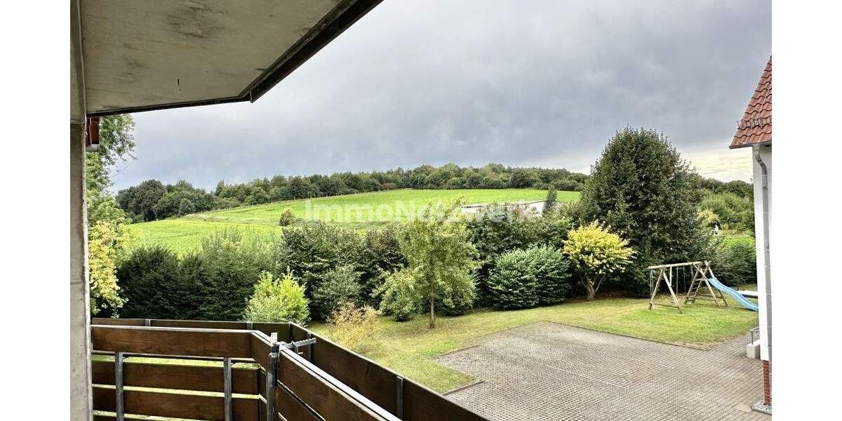 Großzügige, helle Wohnung mit durchdachtem Grundriss in ruhiger Lage mit Südwestbalkon, großes Bad 2 zimmer