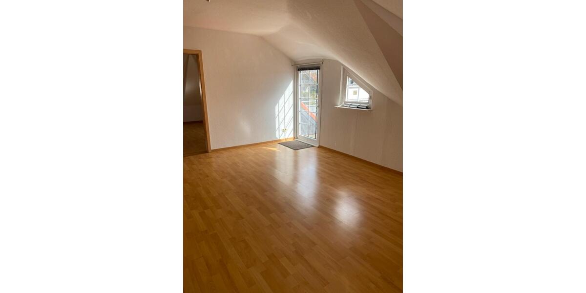 Etagenwohnung Duderstadt - 3 Zimmer, 80 m&sup2;, 600&euro; | Angebot:25291878