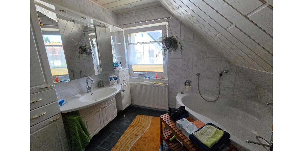 Doppelhaushälfte Duderstadt - 7 Zimmer, 165 m&sup2;, 394.000&euro; | Angebot:26706894