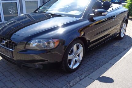 Volvo C70 95.163 km 9.800 &euro; Göttingen 37081