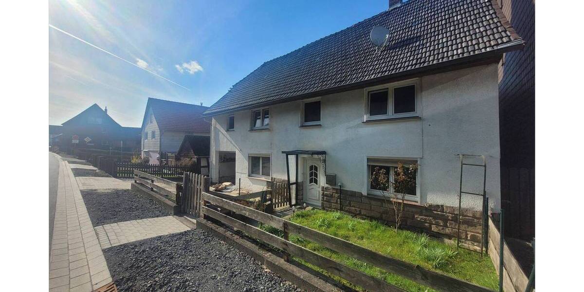 Einfamilienhaus Uslar / Gierswalde Gierswalde - 7 Zimmer, 211 m&sup2;, 129.900&euro; | Angebot:26674466