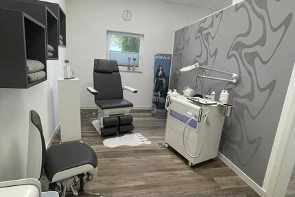 Gewerbefläche zu vermieten – 80 m² – Tiftlingerode zimmer