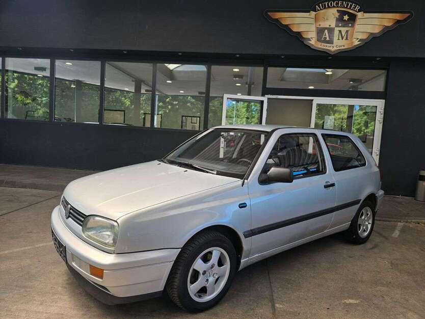 VW Golf 91.700 km 3.950 € Göttingen 37081