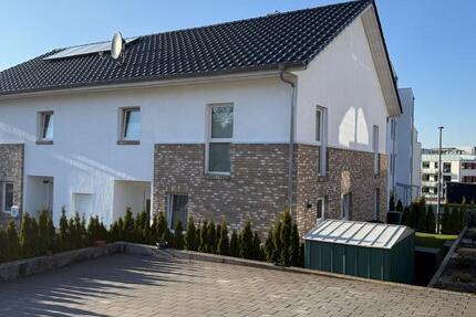 Wohnung Northeim - 4 Zimmer, 135 m&sup2;, 1.250&euro; | Angebot:25505838