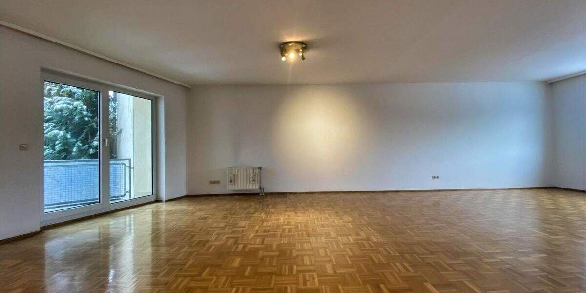 Große drei Zimmerwohnung mit wunderschöner Aussicht 3 zimmer