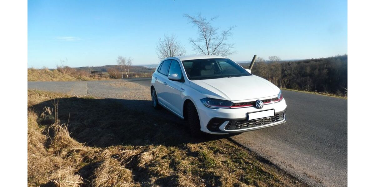 VW Polo 9.200 km 22.950 &euro; Hardegsen,nähe A7 37181