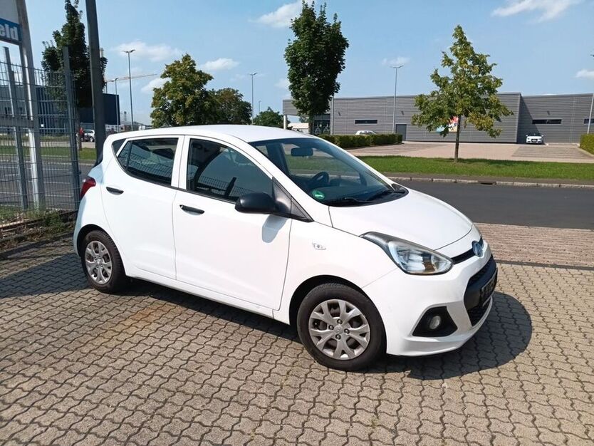 i10