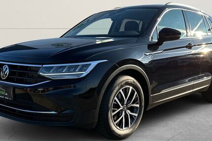 VW Tiguan 86.190 km 23.690 € Leinefelde-Worbis 37339