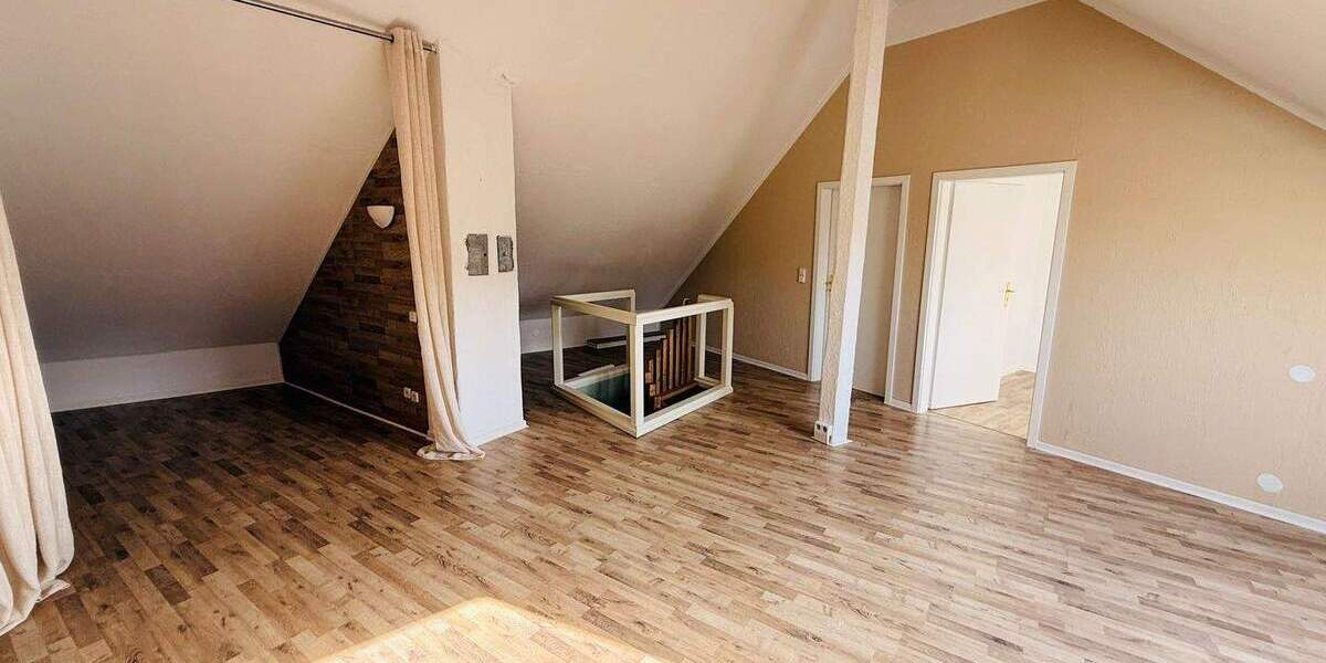 Etagenwohnung Northeim - 3 Zimmer, 81 m&sup2;, 159.000&euro; | Angebot:25610901